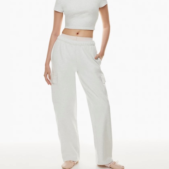 TNA Cozy Fleece Mega Cargo Sweatpant - Picture 7 of 11